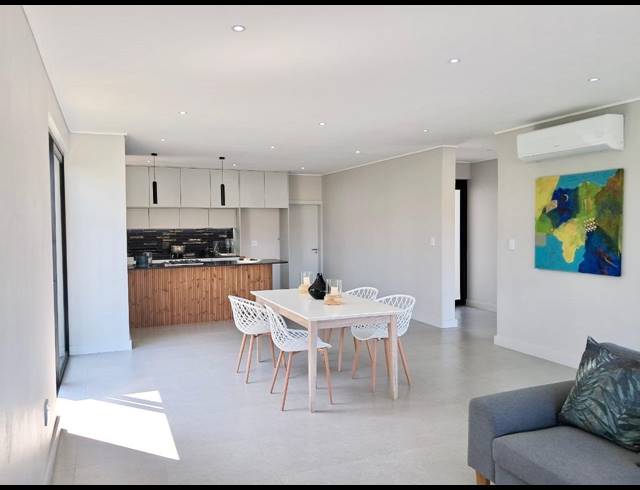 4 BEDROOM HOUSE FOR SALE IN ZULULAMI LUXURY COASTAL ESTATE